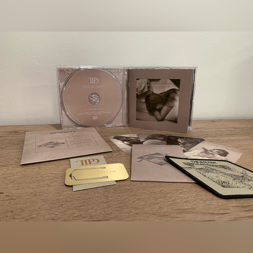 Taylor Swift The Tortured Poets Department The Bolter Collector’s Edition CD